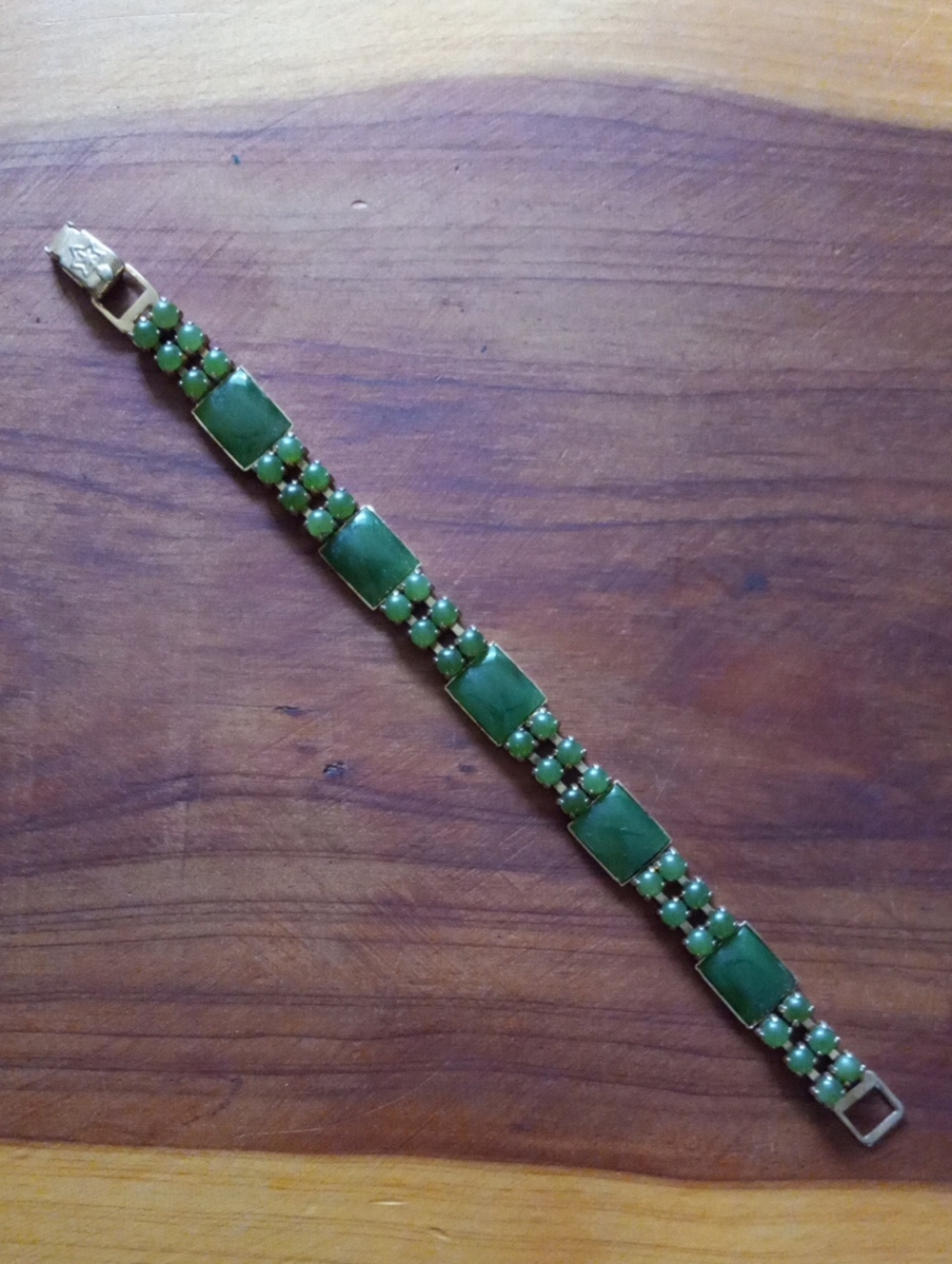 Vintage Gold Tone Green Jade Rectangular Panel & Bead Link Bracelet